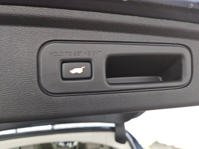 New 2026 Honda Odyssey Touring image 16