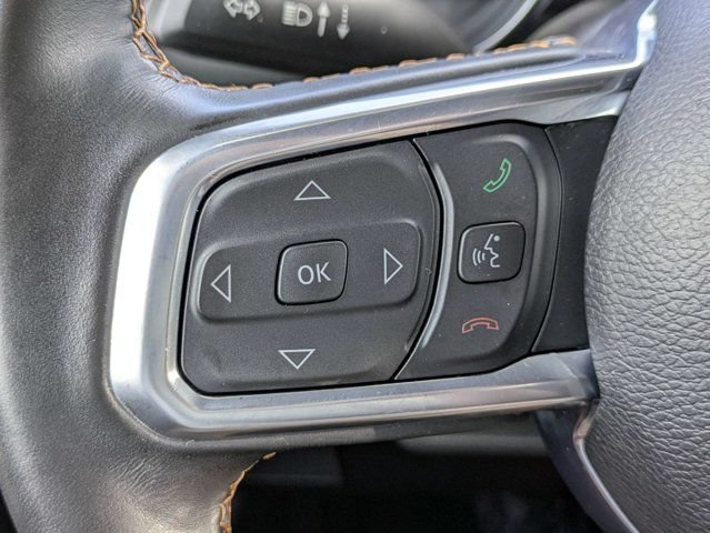 Used 2021 Jeep Wrangler Unlimited Sahara AWD/4WD image 26