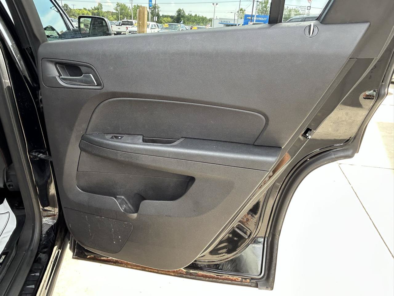 Used 2010 GMC Terrain SLT FWD image 15