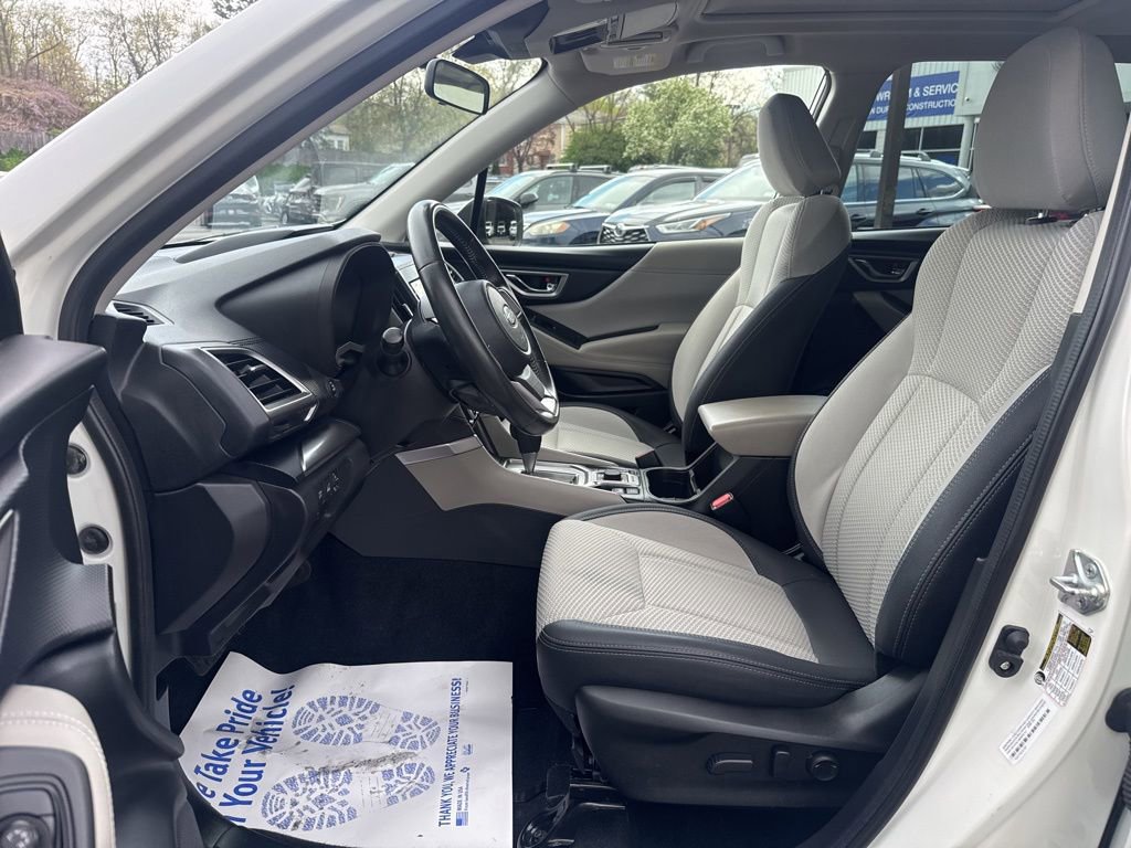 Used 2023 Subaru Forester Premium image 21