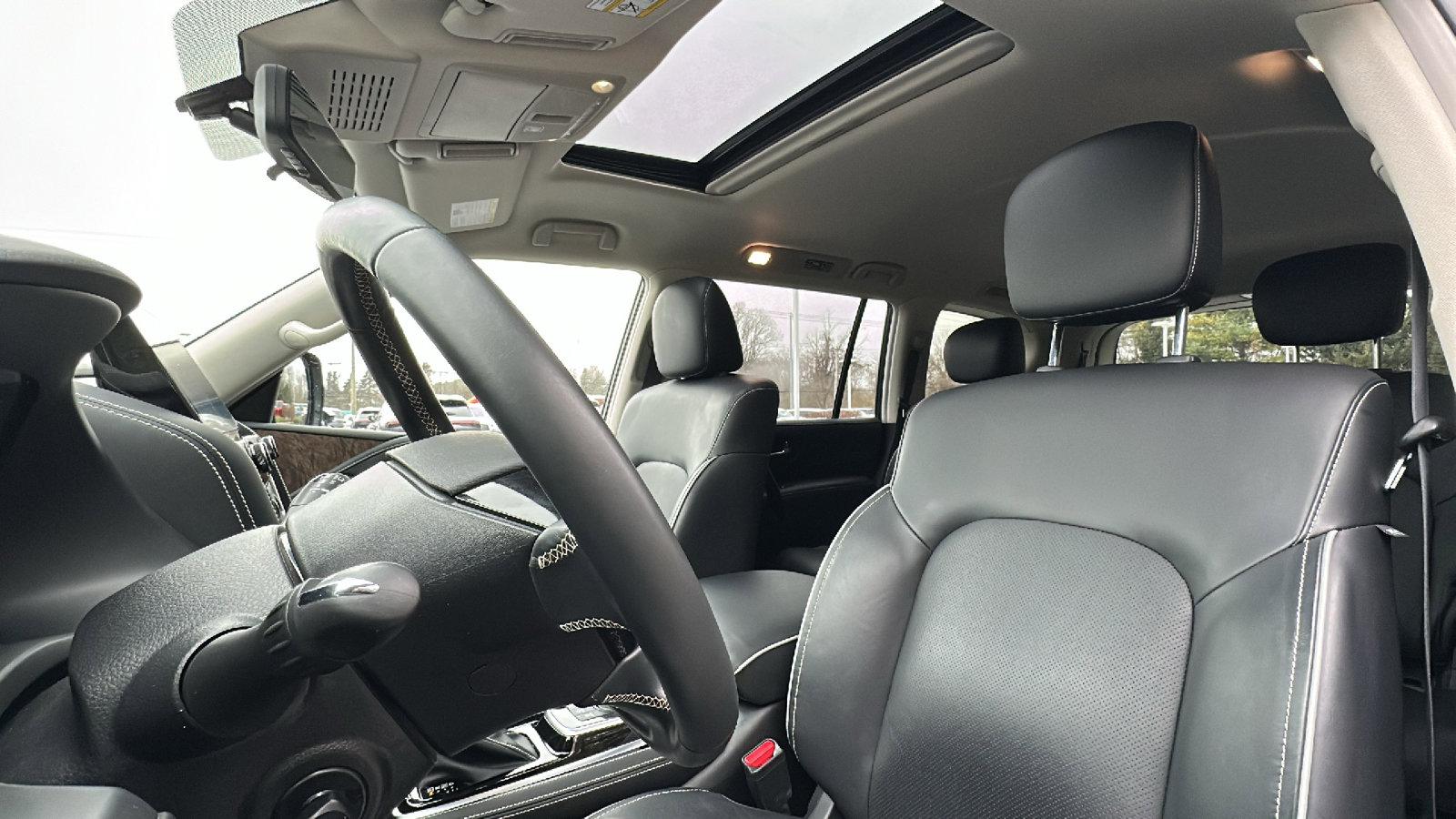 Certified 2024 INFINITI QX80 Premium Select w/ Cargo Package image 14