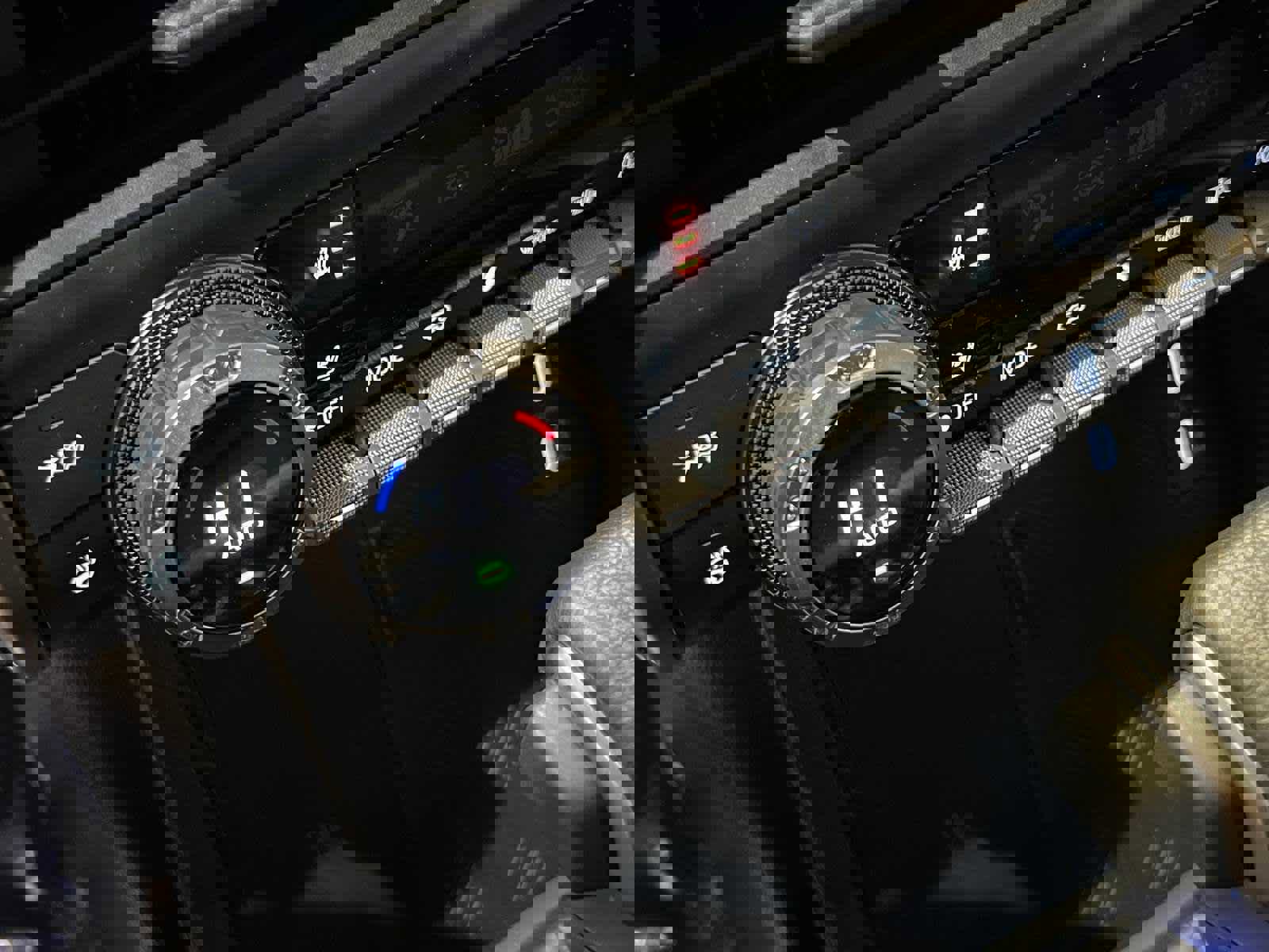 Certified 2025 Toyota 4Runner Limited image 27