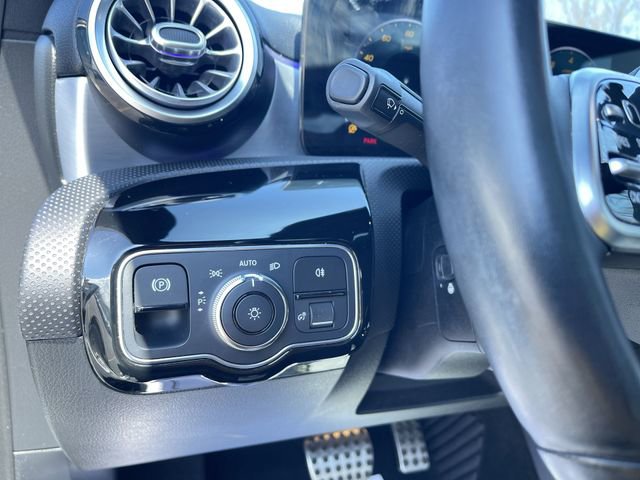 Used 2021 Mercedes-Benz A 220 4MATIC image 18