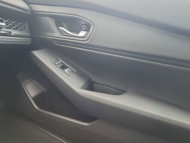 Used 2025 Honda Accord SE image 18