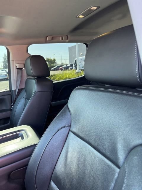 Used 2019 Chevrolet Silverado 2500 LT w/ Custom Sport Edition AWD/4WD image 10