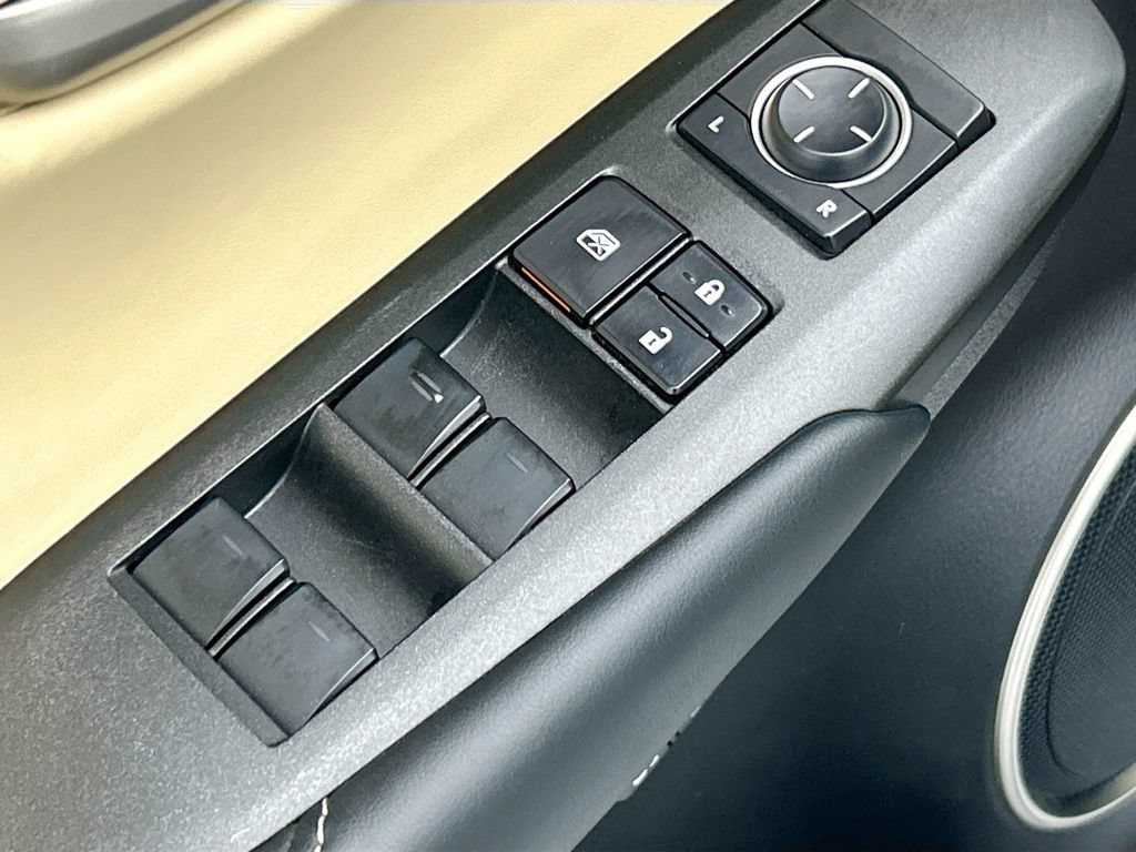 Used 2015 Lexus NX 300h AWD w/ Premium Package image 22