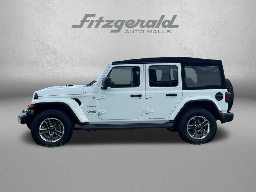 Used 2023 Jeep Wrangler Unlimited Sahara AWD/4WD image 5