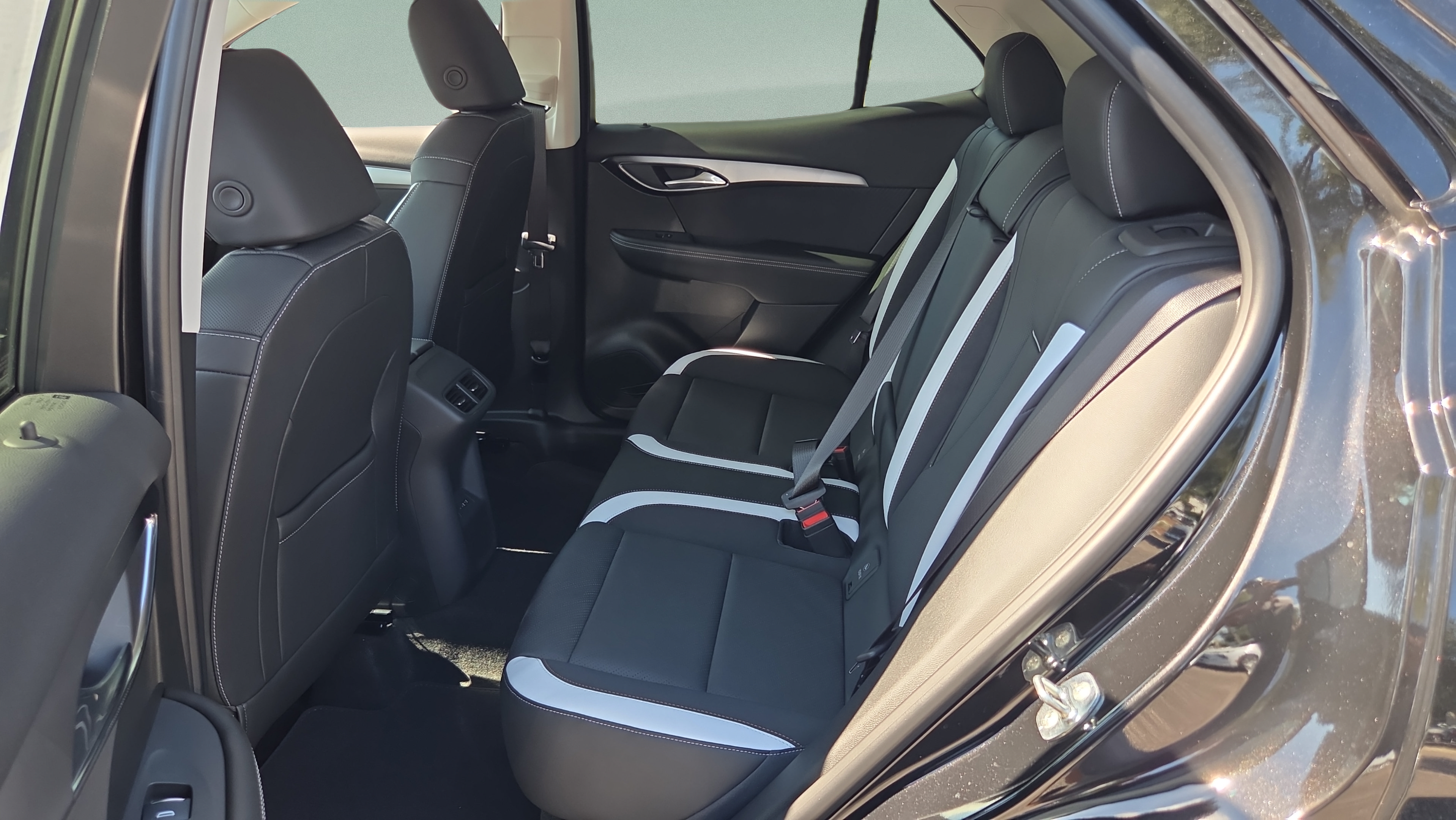 New 2026 Buick Envision Sport Touring AWD/4WD image 10