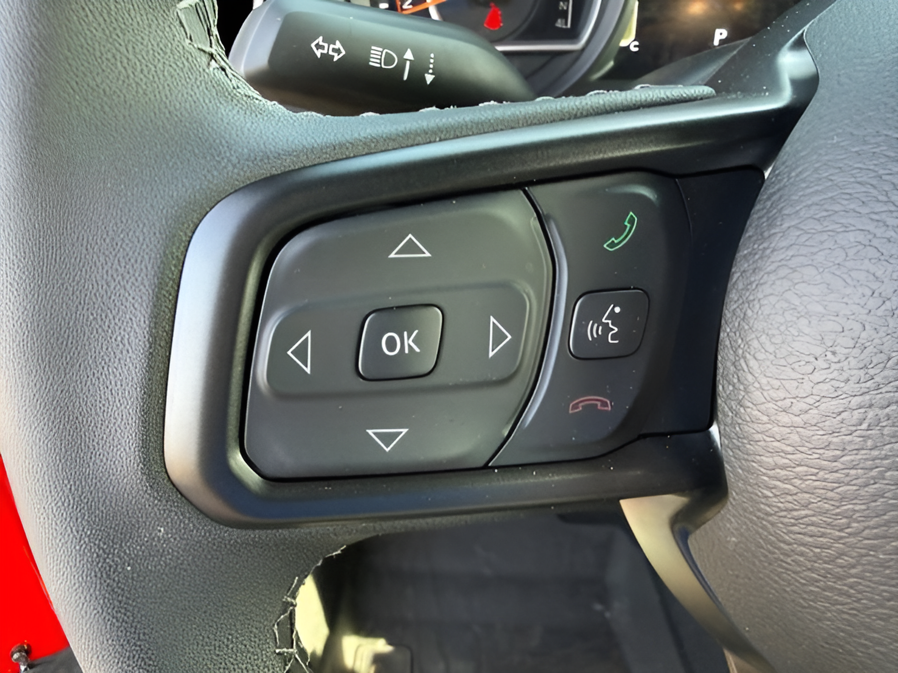 New 2026 Jeep Wrangler Unlimited Rubicon w/ Technology Group AWD/4WD image 19