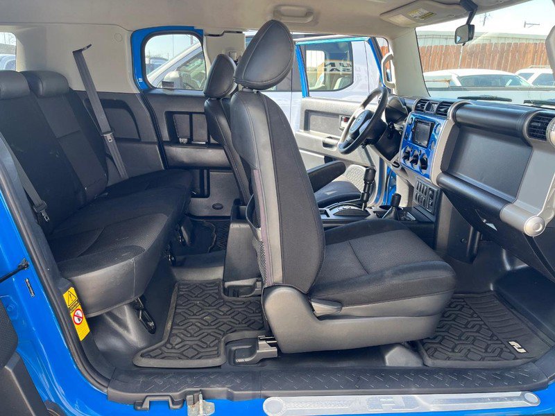 Used 2007 Toyota FJ Cruiser 4WD image 10