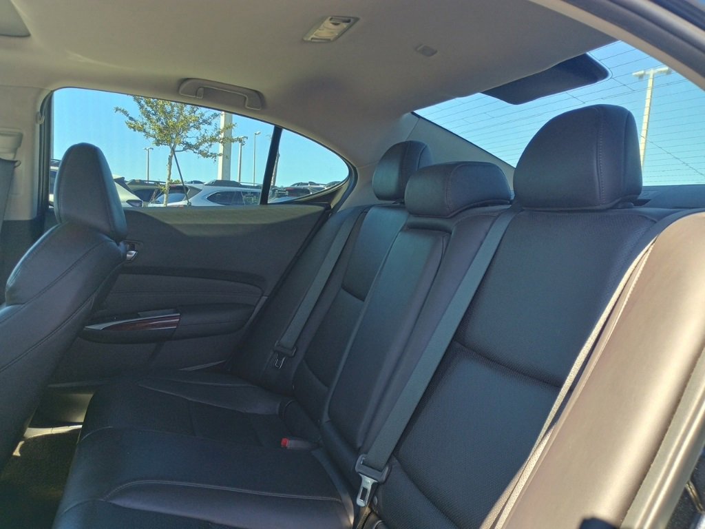 Used 2015 Acura TLX V6 SH-AWD w/ Technology Pkg image 17