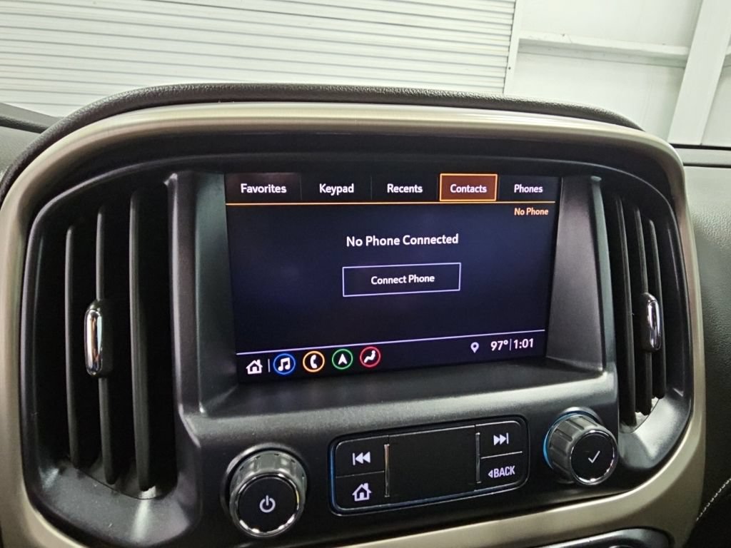 Used 2022 GMC Canyon Denali w/ Denali Black Edition Package AWD/4WD image 16