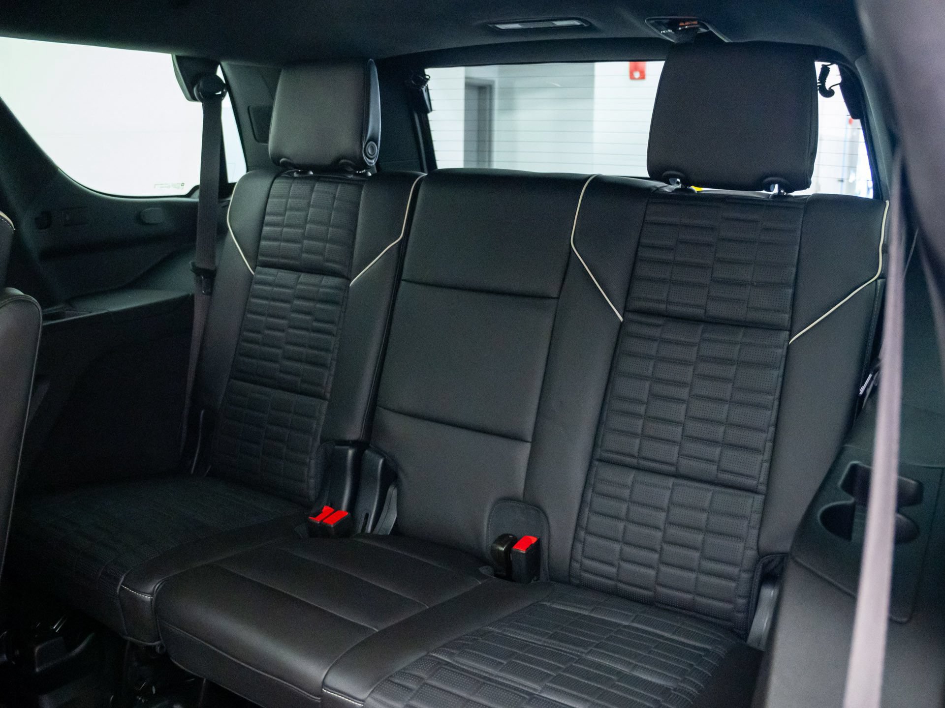Certified 2023 Cadillac Escalade Sport Platinum w/ LPO, ONYX Package AWD/4WD image 21