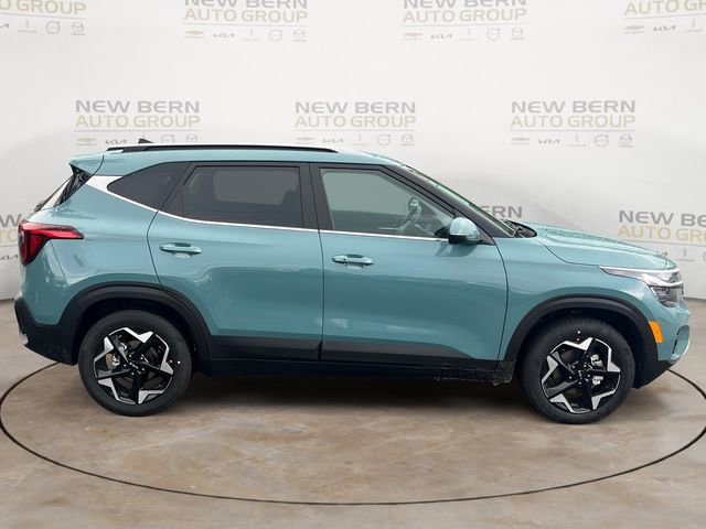 New 2026 Kia Seltos EX FWD image 6