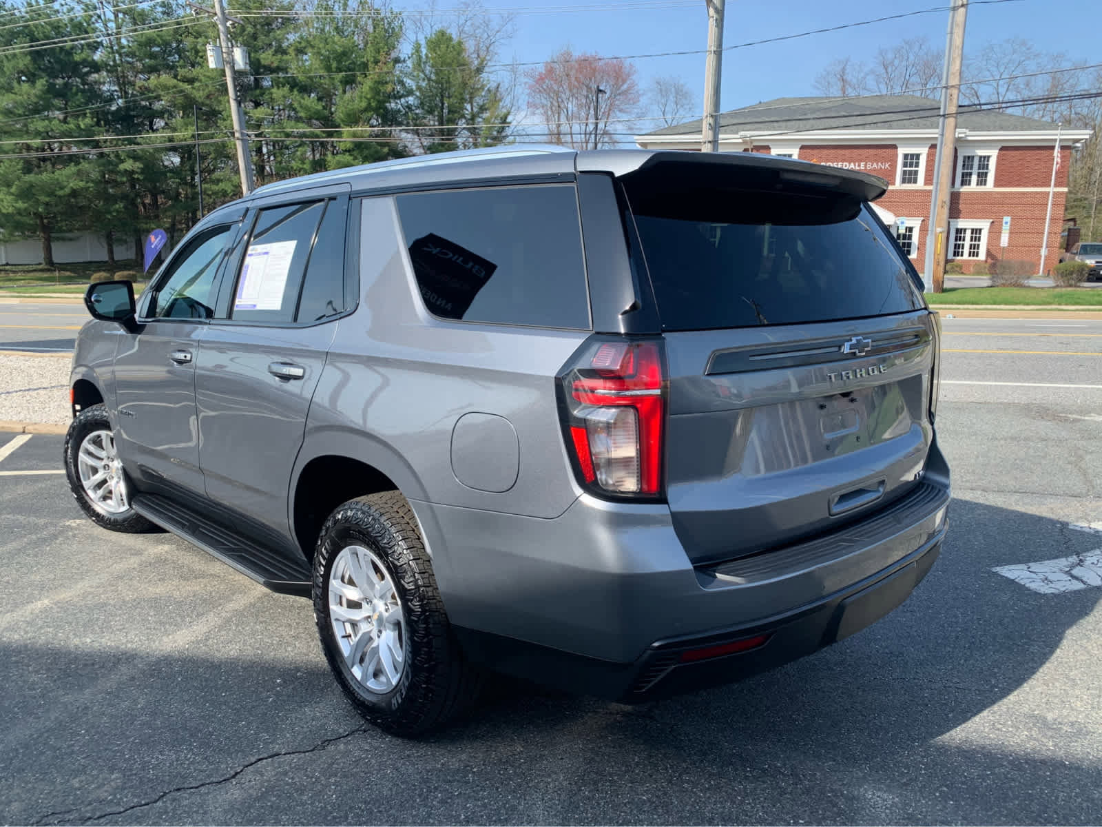 Used 2021 Chevrolet Tahoe LT image 4
