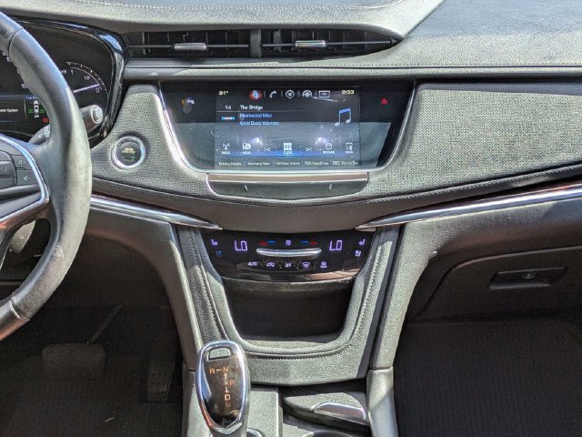 Used 2019 Cadillac XT5 Luxury FWD image 25