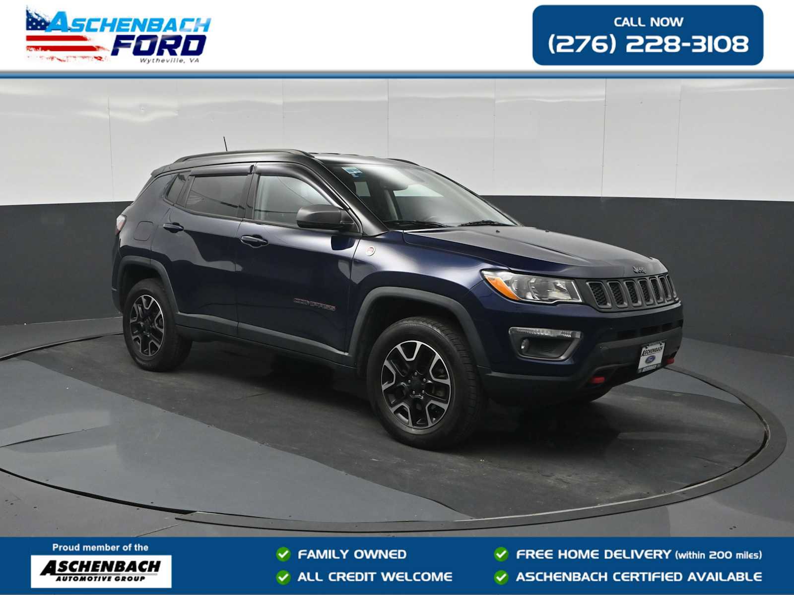 Used 2019 Jeep Compass Trailhawk w/ Popular Equipment Group AWD/4WD image 1
