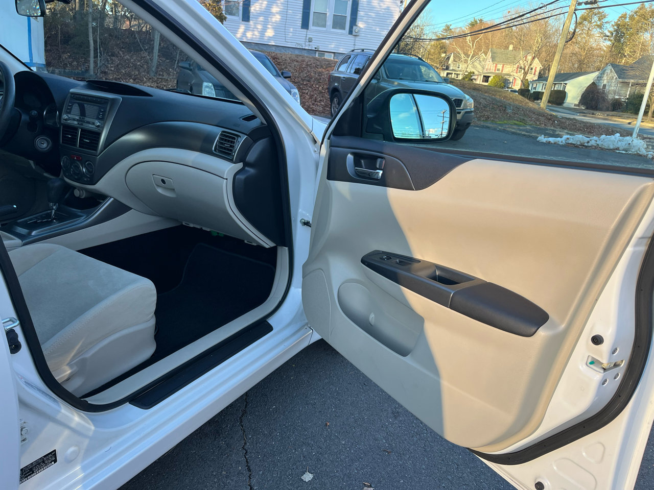 Used 2011 Subaru Impreza 2.5i image 17