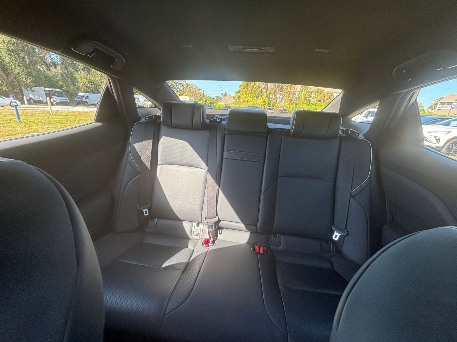 Used 2025 Toyota Crown XLE image 39