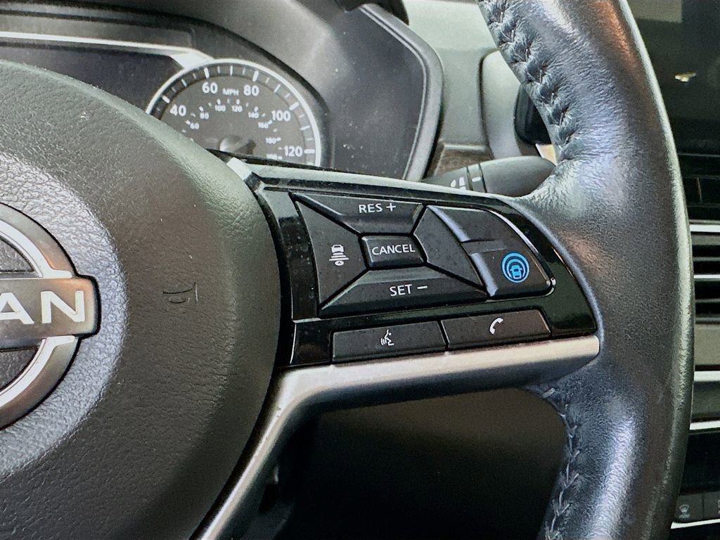 Used 2023 Nissan Altima 2.5 SL FWD image 26