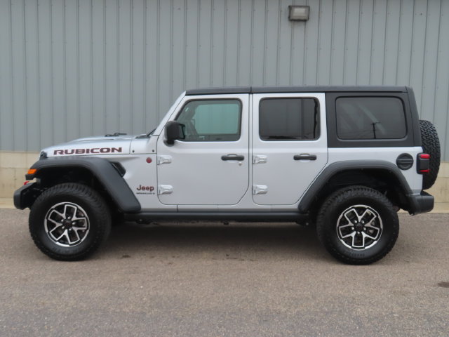 Used 2024 Jeep Wrangler Unlimited Rubicon AWD/4WD image 6
