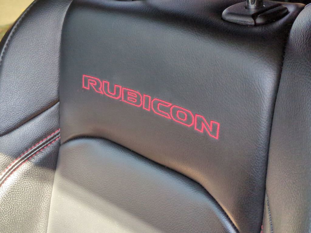 Used 2018 Jeep Wrangler Unlimited Rubicon image 40