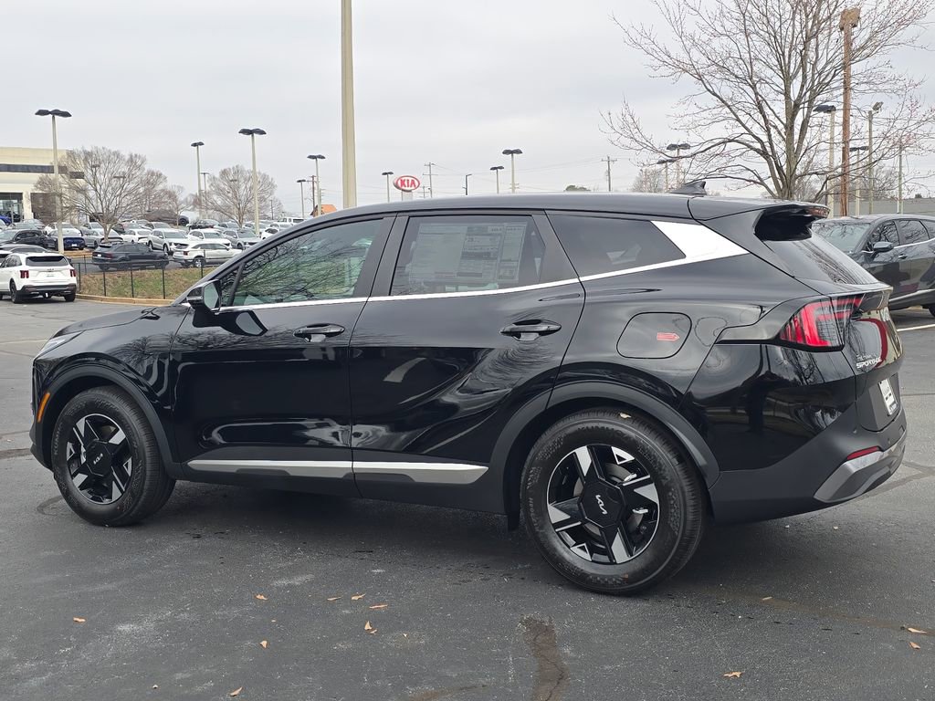 New 2026 Kia Sportage LX image 5