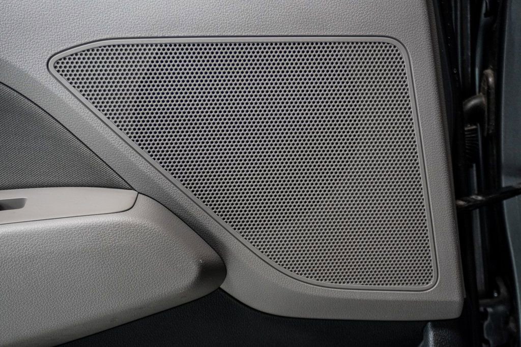 Used 2019 Hyundai Elantra SEL image 8