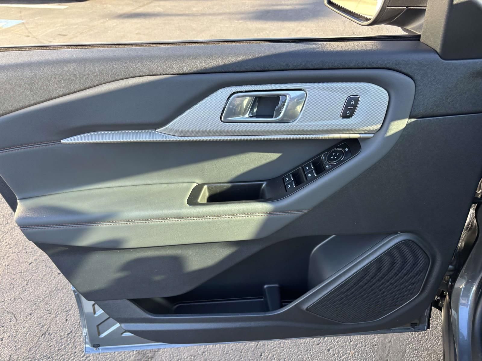 New 2026 Ford Explorer Active image 11