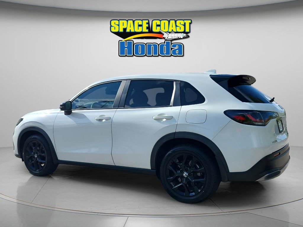 Certified 2024 Honda HR-V Sport image 8