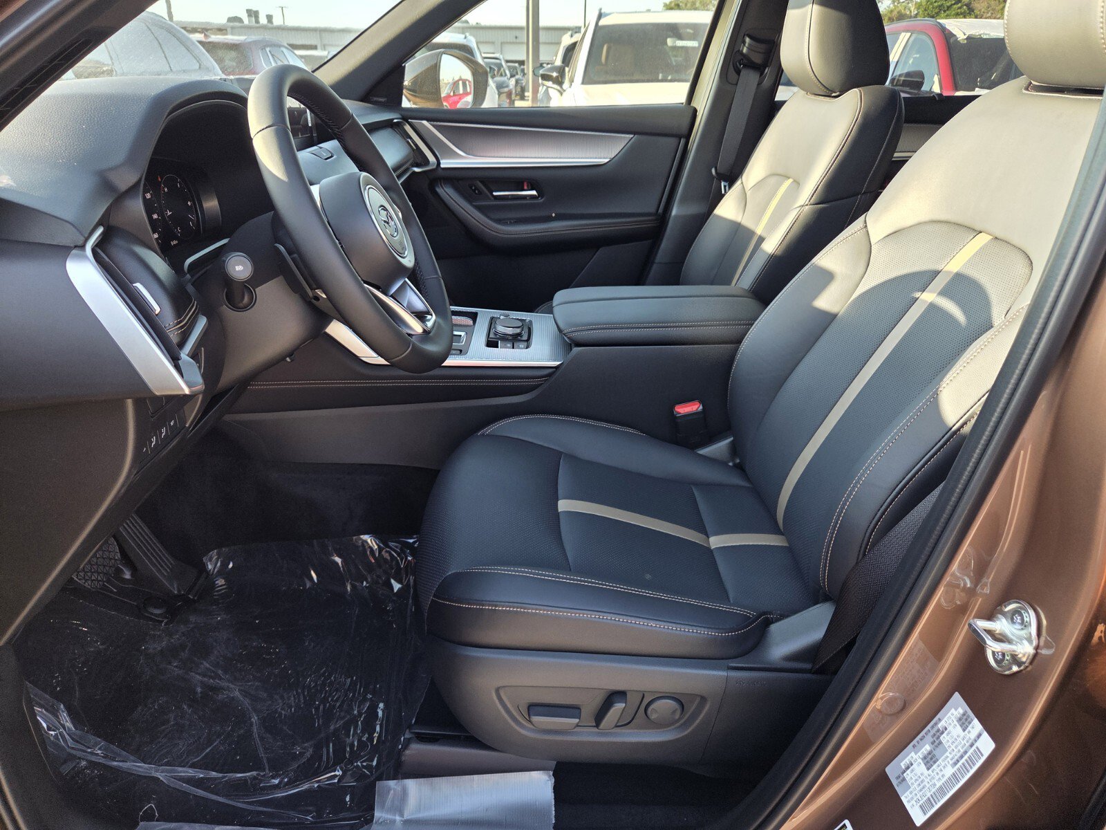 New 2026 MAZDA CX-70 3.3 Turbo w/ Premium Plus Pkg AWD/4WD image 3