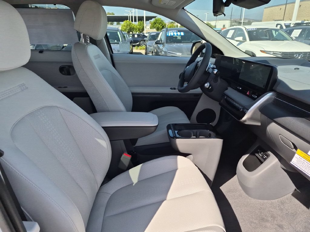 New 2026 Hyundai Ioniq 5 Limited RWD image 32