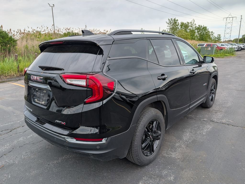 Used 2024 GMC Terrain AT4 w/ Tech Package AWD/4WD image 8
