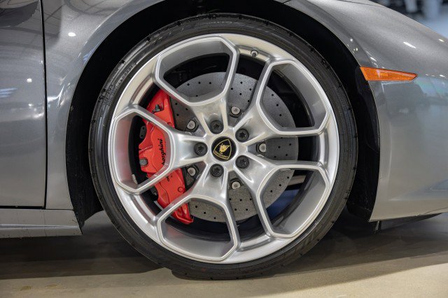 Used 2015 Lamborghini Huracan LP 610-4 image 20