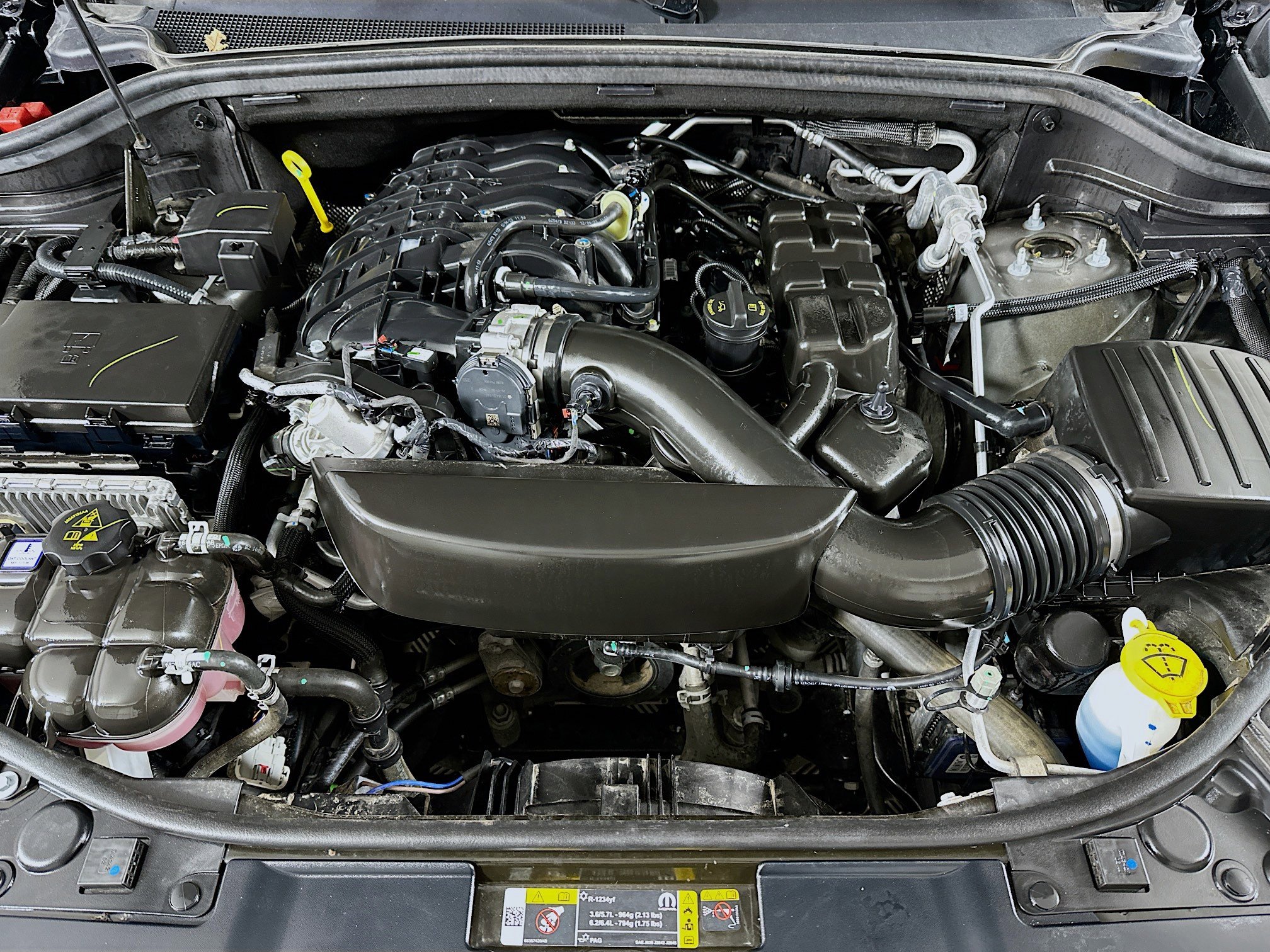 Used 2025 Dodge Durango GT AWD/4WD image 30
