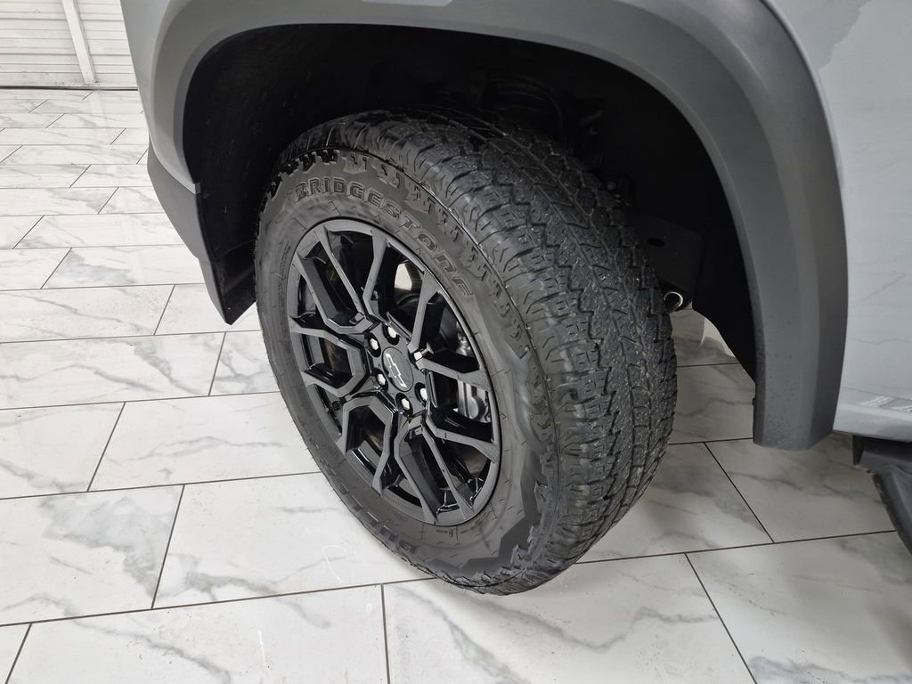 Used 2024 Chevrolet Colorado Trail Boss w/ LPO, Dark Essentials Package image 34