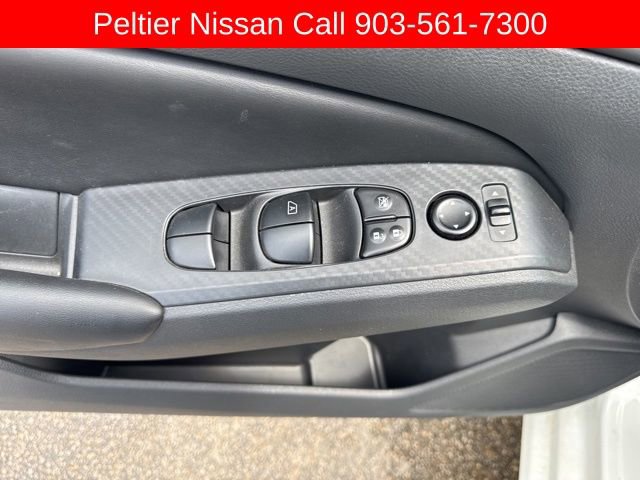 Used 2025 Nissan Altima 2.5 S FWD image 11
