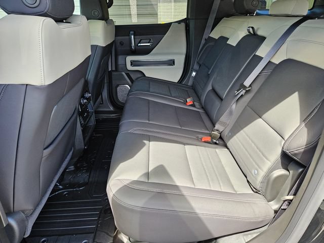 New 2026 GMC Hummer EV SUV AWD/4WD image 15