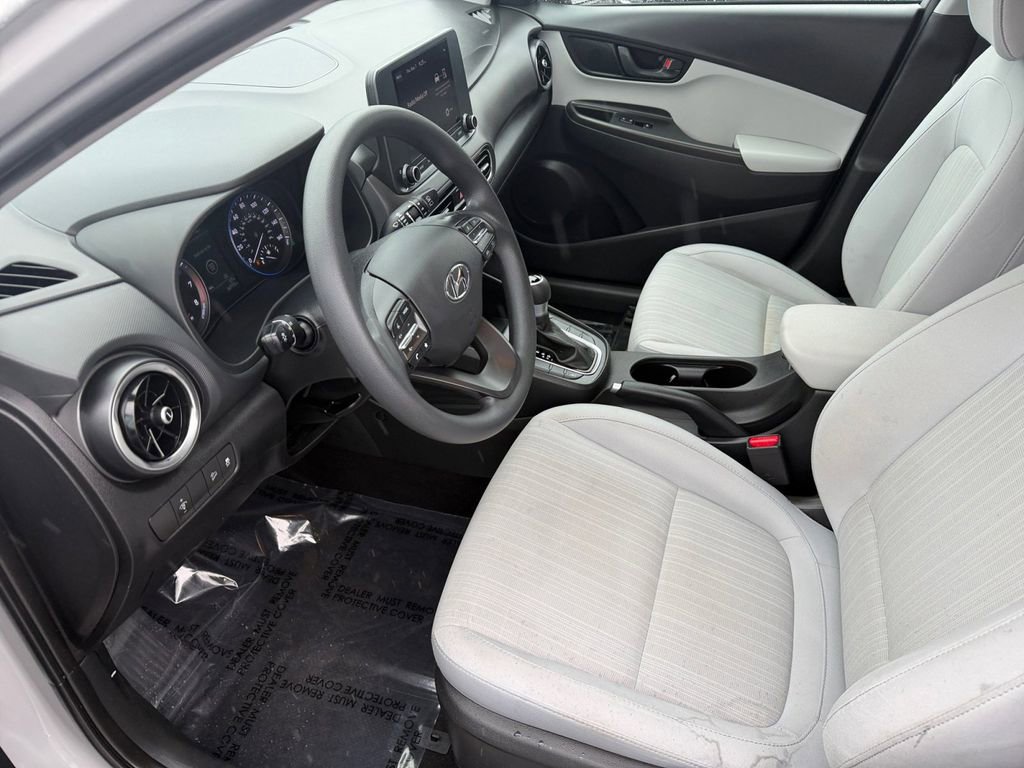 Certified 2023 Hyundai Kona SEL AWD/4WD image 10
