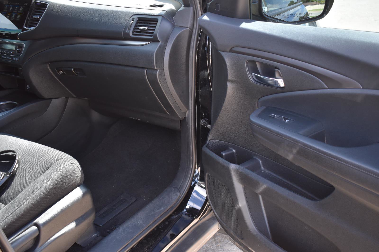 Used 2022 Honda Pilot Sport image 15