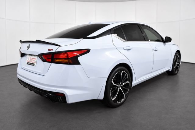 Certified 2024 Nissan Altima 2.5 SR w/ SR Premium Package FWD image 4