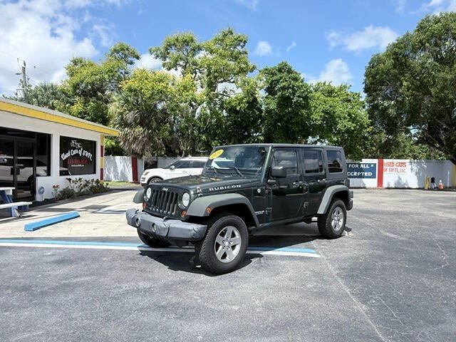 Used 2010 Jeep Wrangler Unlimited Rubicon AWD/4WD image 2