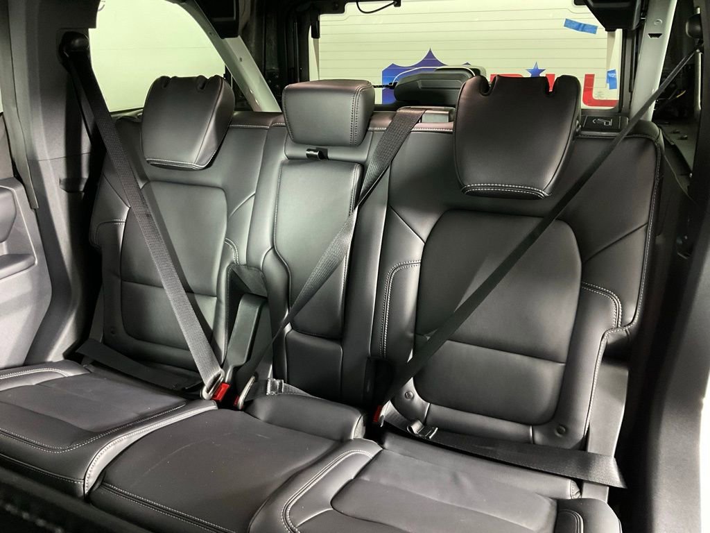 New 2026 Ford Bronco Outer Banks image 15