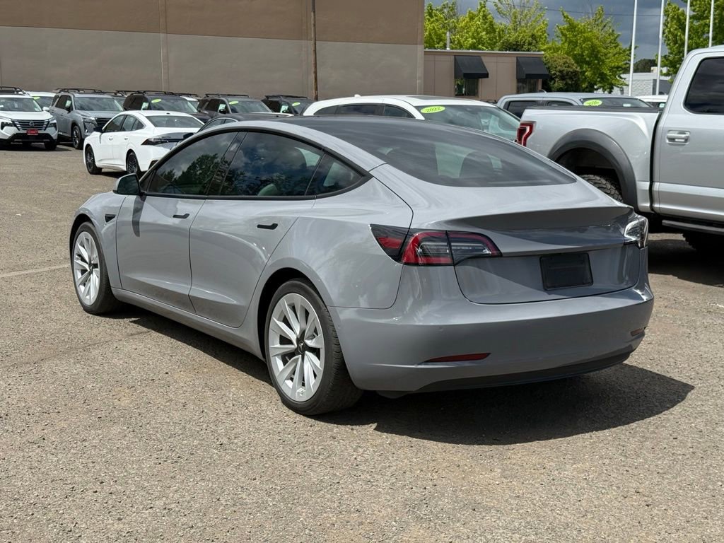 Used 2021 Tesla Model 3 Long Range AWD/4WD image 3