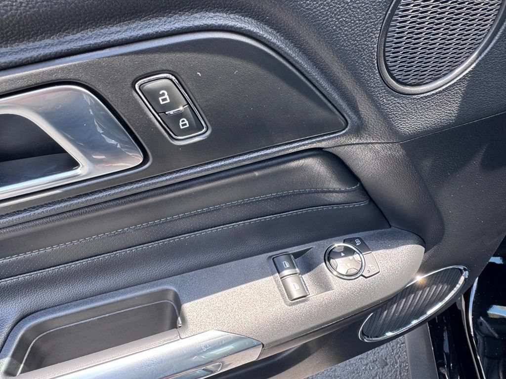 Used 2019 Ford Mustang Bullitt RWD image 21
