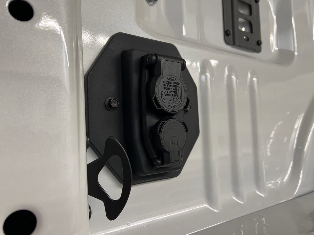 New 2026 Ford F350 Platinum image 38