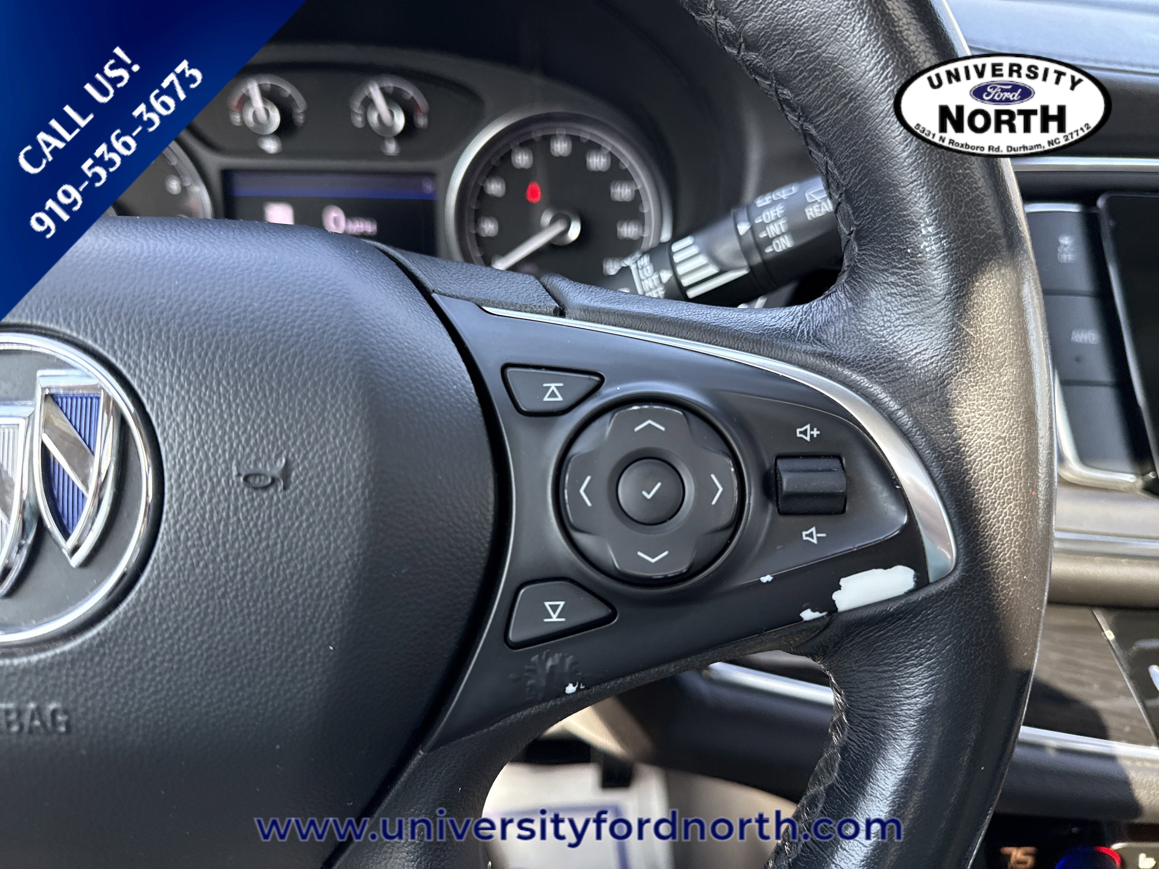 Used 2021 Buick Enclave Essence w/ Sound and Sites Package image 20