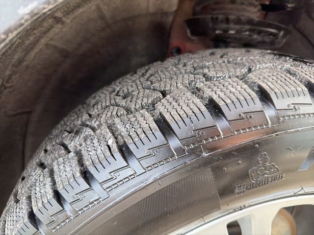 Used 2024 GMC Terrain SLE w/ LPO, Floor Liner Package image 11