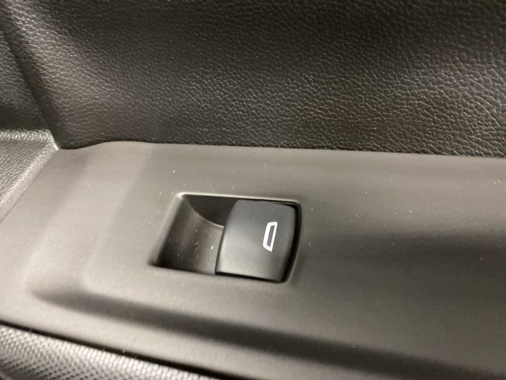 Used 2021 Chevrolet Silverado 1500 Custom Trail Boss w/ LPO, Dark Essentials Package image 14