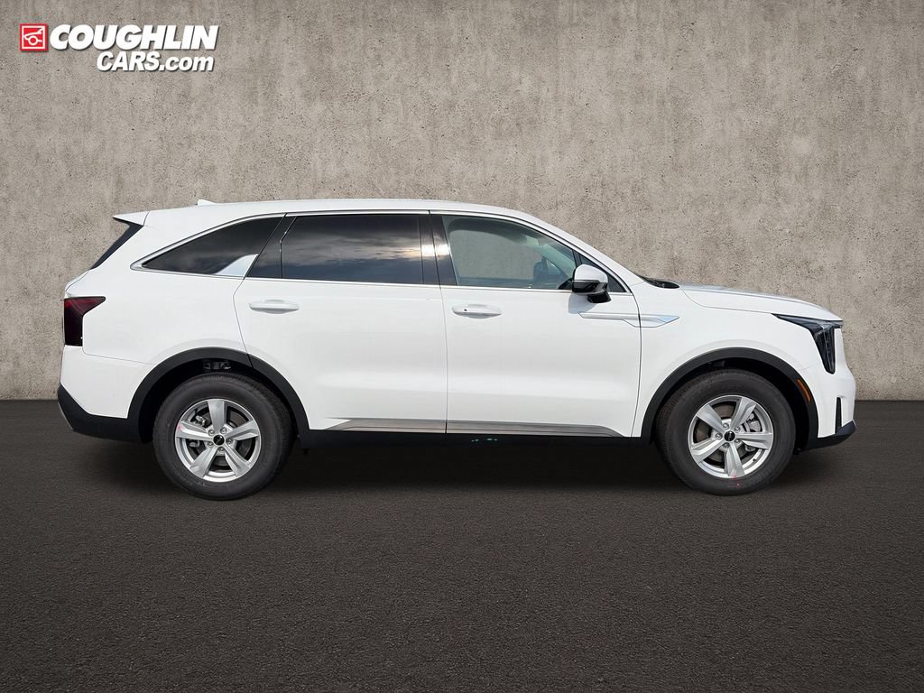 New 2026 Kia Sorento LX FWD image 9